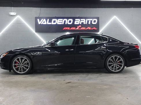 Used 2021 Maserati Quattroporte S RWD image 10