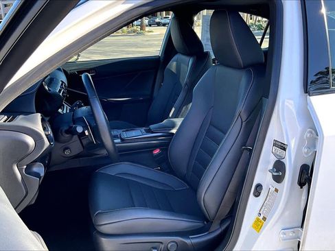 Certified 2025 Lexus IS 350 F Sport RWD image 7