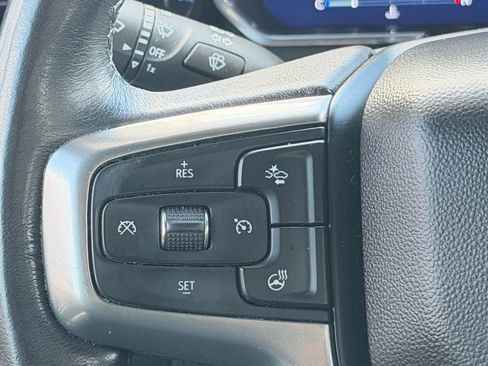 Used 2022 Chevrolet Silverado 1500 LT AWD/4WD image 13