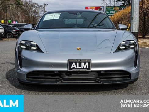 Used 2023 Porsche Taycan 4S w/ Performance Package image 10