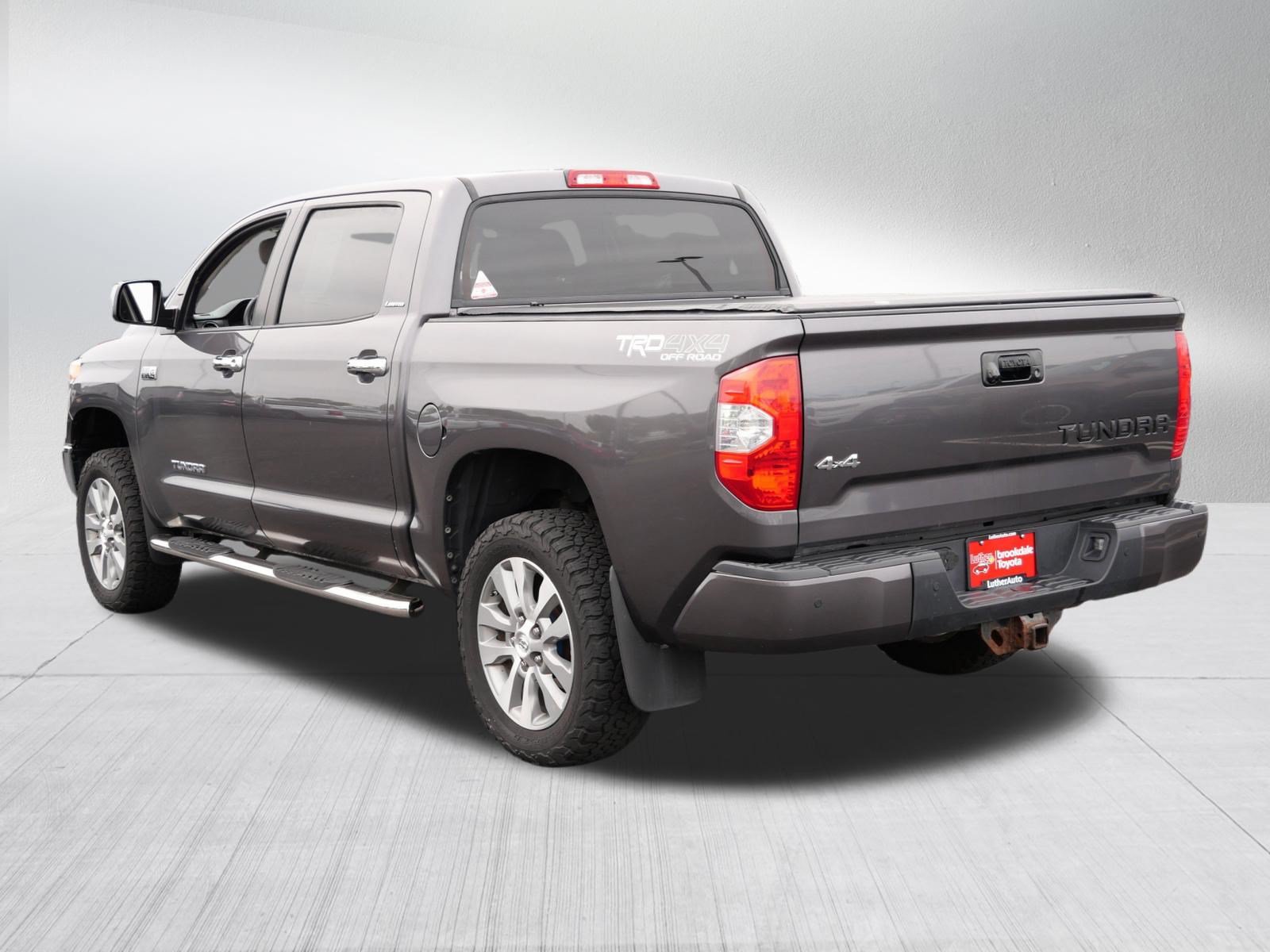 Used 2015 Toyota Tundra Limited w/ Limited Premium Package AWD/4WD image 5