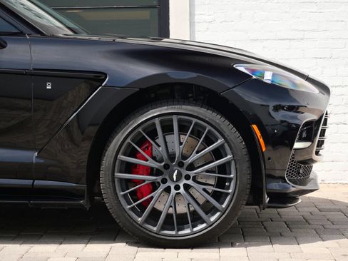 Used 2024 Aston Martin DBX 707 AWD/4WD image 4