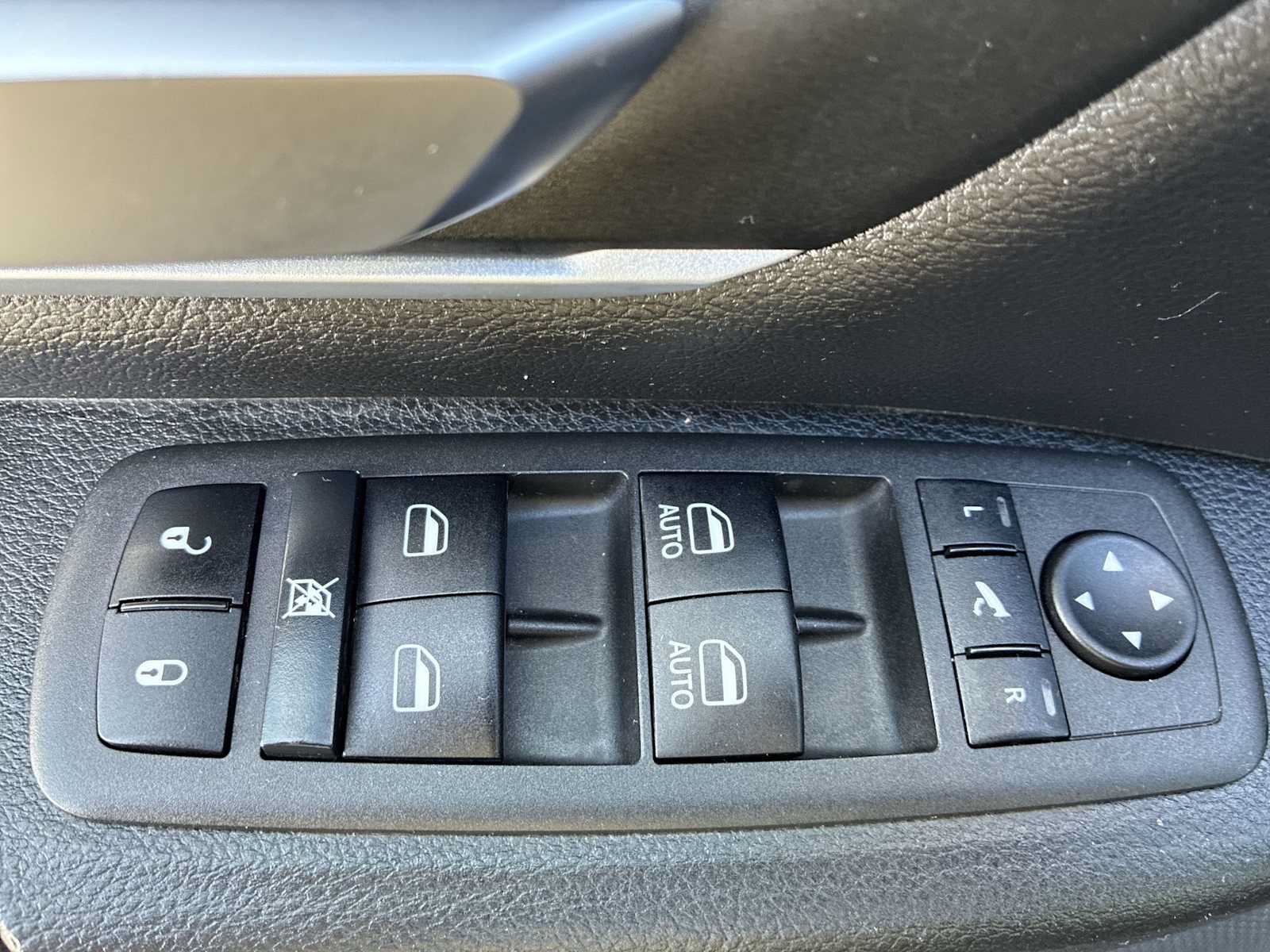 Used 2023 RAM 1500 Big Horn AWD/4WD image 15