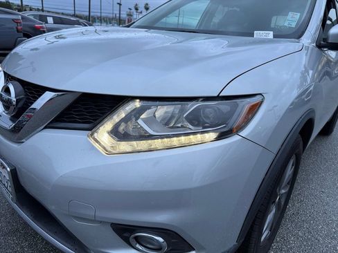 Used 2016 Nissan Rogue SL w/ SL Premium Package image 34