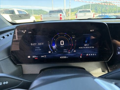 Used 2024 Chevrolet Traverse LS w/ LPO, Floor Liner Package AWD/4WD image 18