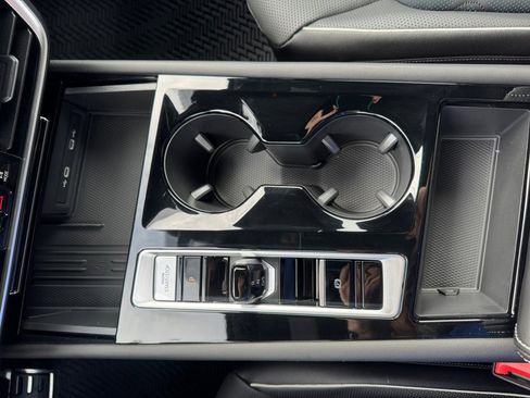 New 2026 Volkswagen Atlas Cross Sport SEL Premium R-Line image 20