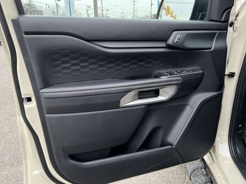 New 2025 Ford Ranger XLT w/ FX4 Off-Road Package image 14