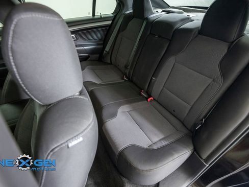 Used 2013 Ford Taurus SEL FWD image 31