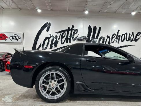 Used 2003 Chevrolet Corvette Z06 w/ Memory Package, 3 Drivers RWD image 4
