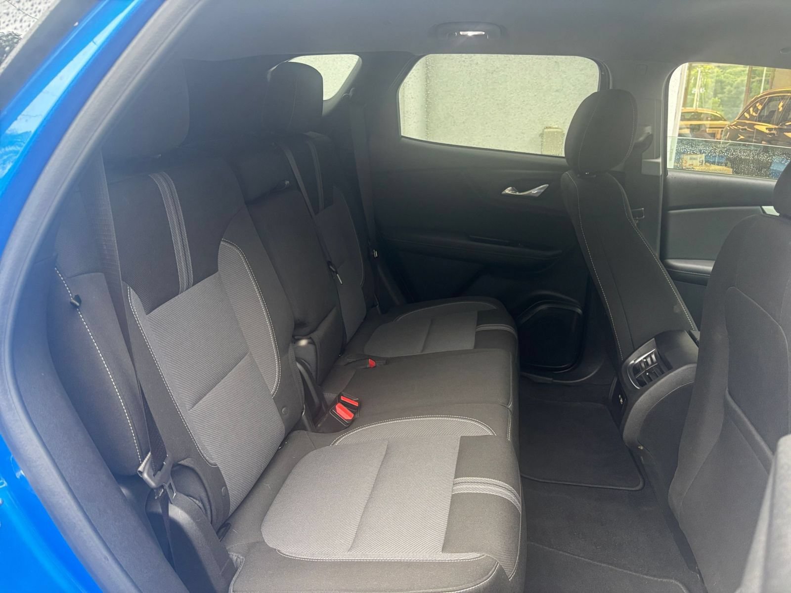 Used 2025 Chevrolet Blazer LT FWD image 38