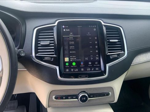 Used 2025 Volvo XC90 B6 Ultra w/ Protection Package Premier AWD/4WD image 31