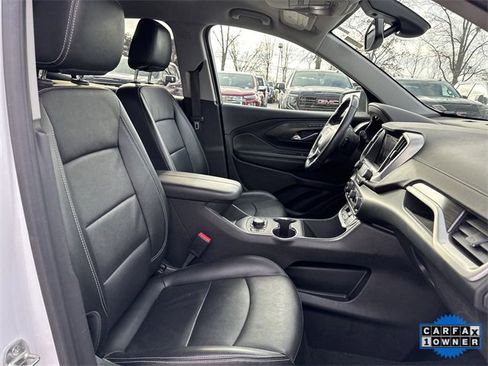 Used 2022 GMC Terrain SLT w/ Elevation Edition image 30