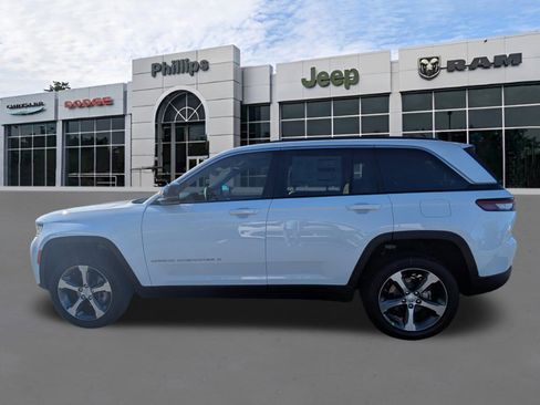 New 2026 Jeep Grand Cherokee Limited w/ Luxury Tech Group II image 7