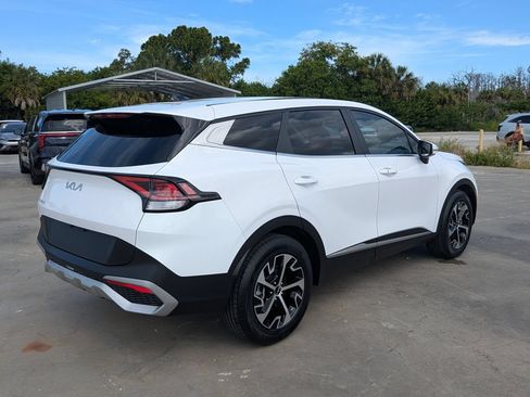 Certified 2023 Kia Sportage EX FWD image 8