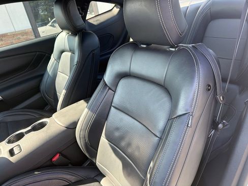 Used 2024 Ford Mustang GT Premium RWD image 3