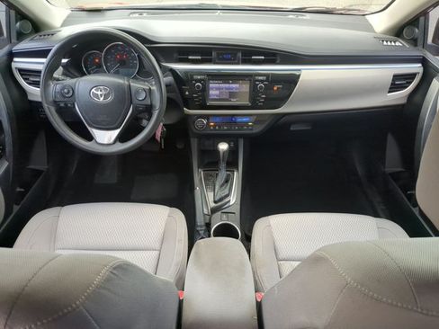 Used 2014 Toyota Corolla LE w/ Protection Package FWD image 17