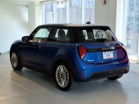 Used 2025 MINI Cooper S FWD image 6