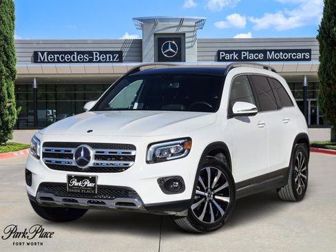 Certified 2022 Mercedes-Benz GLB 250 image 1