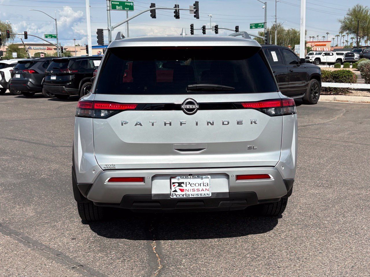 Certified 2022 Nissan Pathfinder SL w/ SL Premium Package FWD image 5