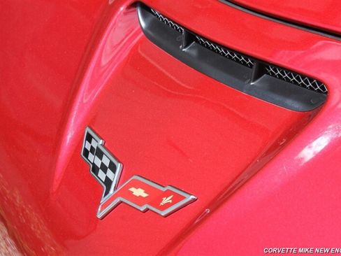 Used 2011 Chevrolet Corvette Grand Sport w/ Preferred Equipment Group RWD image 15