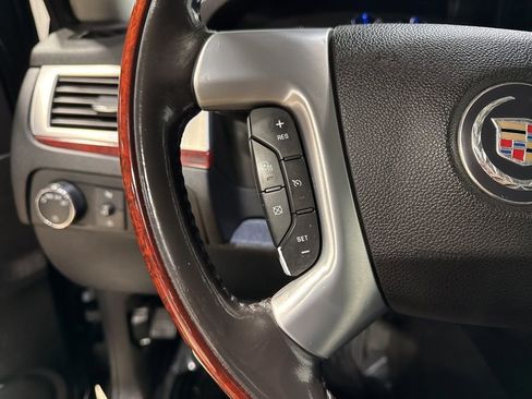 Used 2007 Cadillac Escalade AWD w/ Information Package image 12