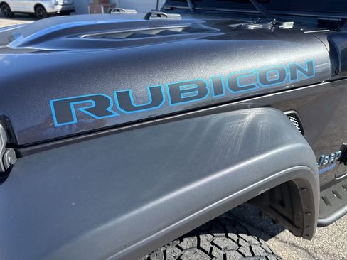 Used 2022 Jeep Wrangler Unlimited Rubicon 4xe image 11