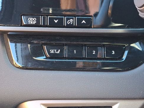 Used 2024 Lexus RX 350 Premium image 26