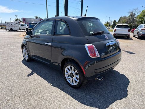 Used 2017 FIAT 500 Pop image 2