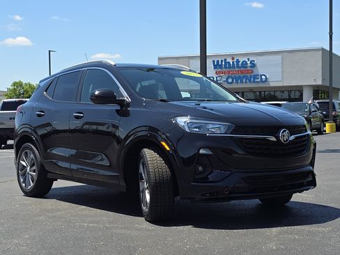 Used 2022 Buick Encore GX Select w/ Sport Touring Package FWD image 13