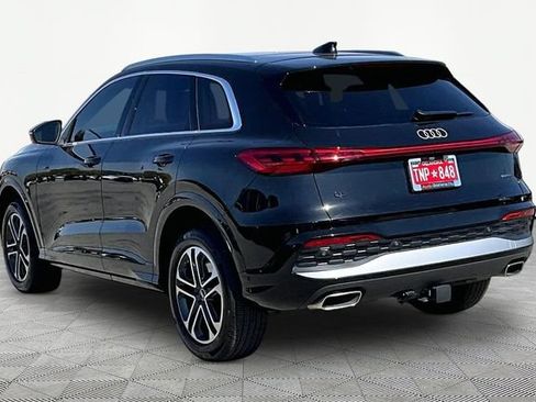 Used 2025 Audi Q5 Premium w/ Convenience Package AWD/4WD image 12