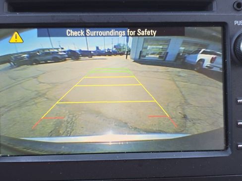 Used 2014 GMC Acadia SLE AWD/4WD image 25