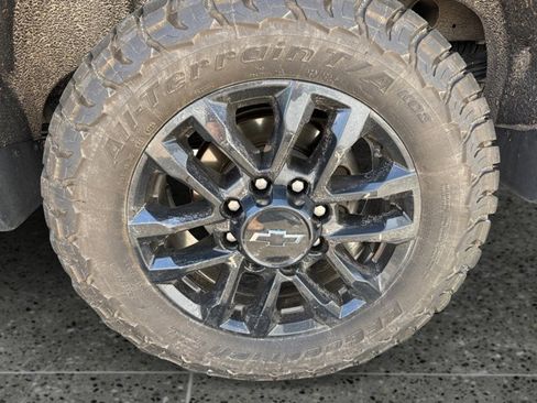 Certified 2025 Chevrolet Silverado 2500 LTZ w/ LTZ Plus Package AWD/4WD image 14