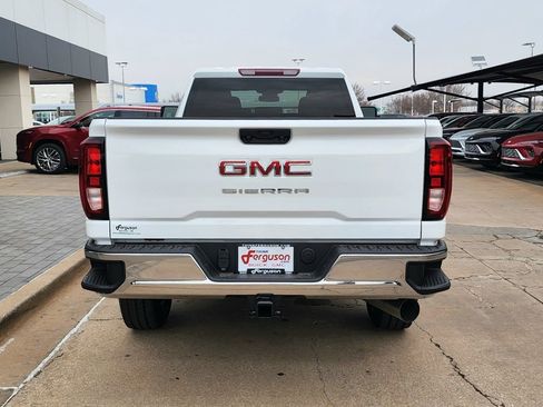 New 2026 GMC Sierra 2500 Pro w/ Convenience Package AWD/4WD image 4