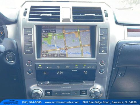 Used 2019 Lexus GX 460 image 27