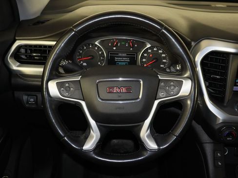 Used 2018 GMC Acadia SLT image 7