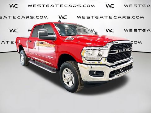 Used 2024 RAM 2500 Big Horn w/ Bed Utility Group image 2