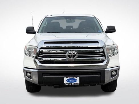 Used 2016 Toyota Tundra SR5 w/ TRD Off Road Package AWD/4WD image 9