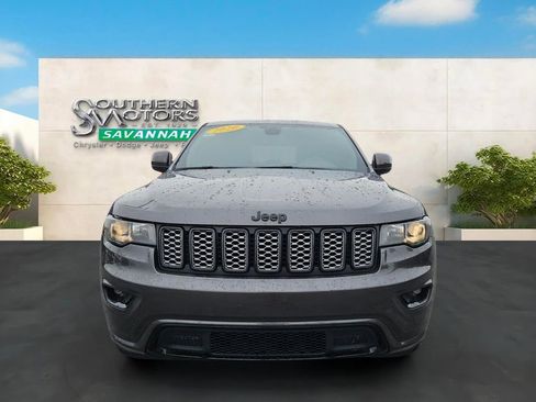 Used 2020 Jeep Grand Cherokee Altitude RWD image 8