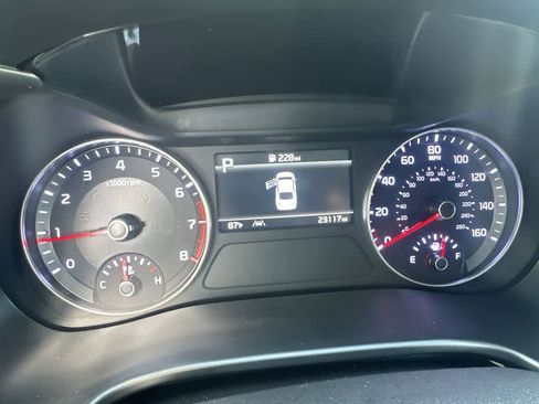 Certified 2023 Kia Forte LXS w/ LXS Technology Package image 16