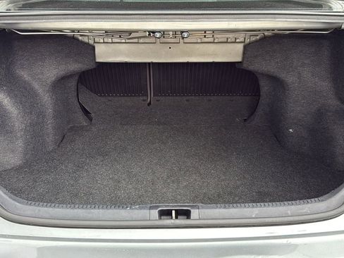 Used 2017 Toyota Camry XLE w/ Moonroof Package image 8