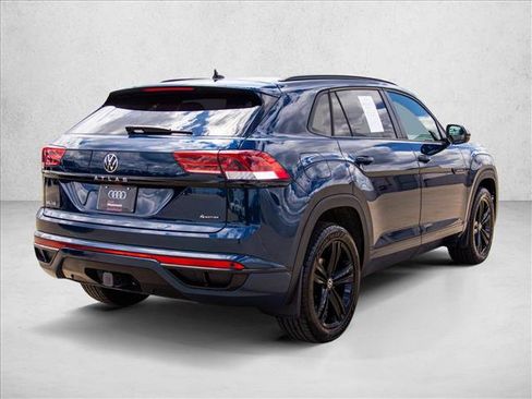Used 2023 Volkswagen Atlas Cross Sport SEL R-Line AWD/4WD image 5