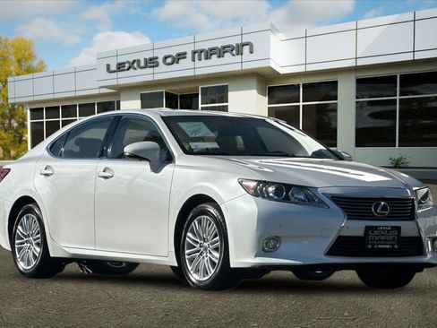 Used 2014 Lexus ES 350 w/ Premium Package image 6