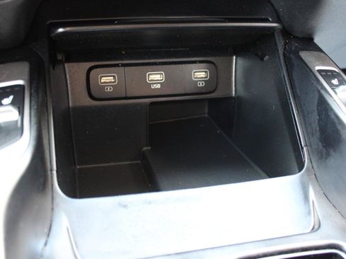 Used 2021 Kia Sorento S w/ Panoramic Sunroof Package FWD image 31