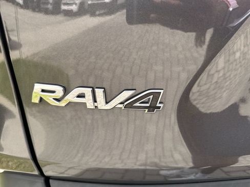 Used 2024 Toyota RAV4 LE FWD image 38