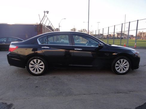 Used 2013 Honda Accord EX-L image 35