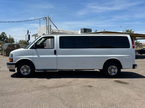 Used 2019 Chevrolet Express 3500 LT w/ LT Preferred Equipment Group RWD image 6