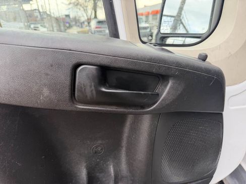 Used 2018 RAM ProMaster 3500 w/ Premium Appearance Group image 12