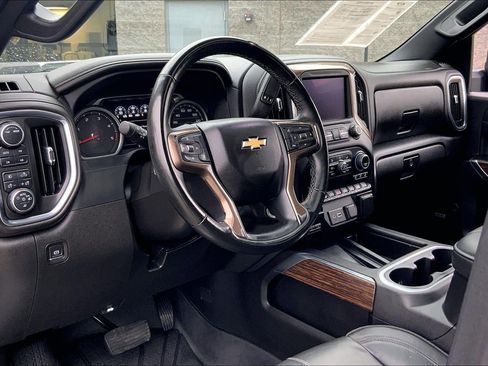 Used 2023 Chevrolet Silverado 2500 High Country w/ Z71 Off-Road Package AWD/4WD image 14
