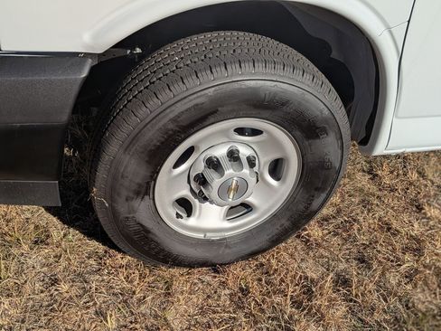 New 2025 Chevrolet Express 2500 w/ Driver Convenience Package image 11