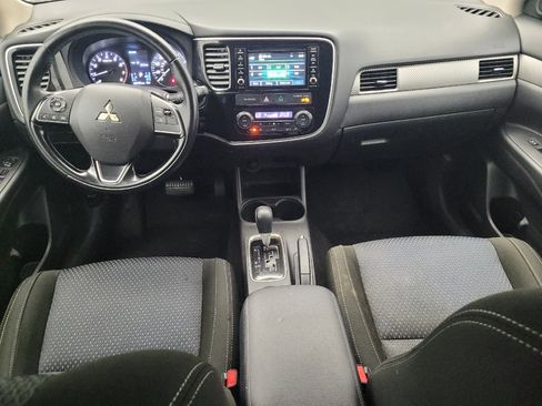 Used 2016 Mitsubishi Outlander SE AWD/4WD image 22